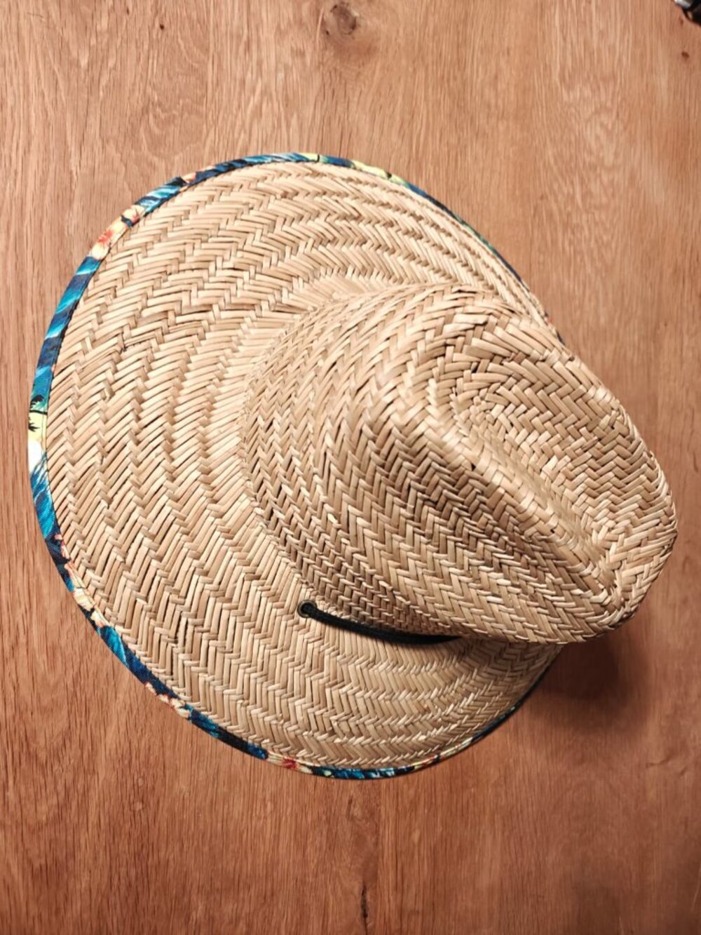 straw hat